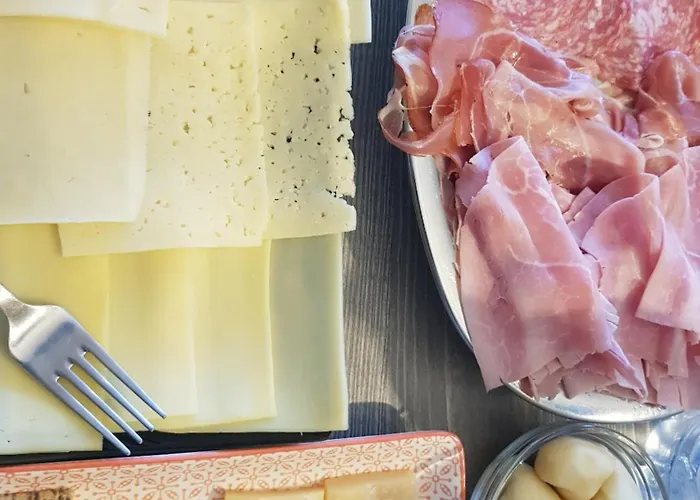 فندق مبيت وإفطار Stella Maggiore 3*